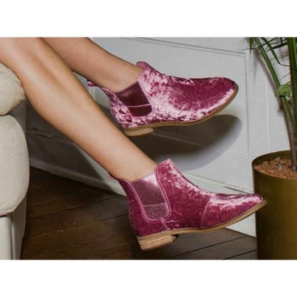 TOMS Ankle Boots Ella Rose Pink Velvet NIB - Picture 6 of 11